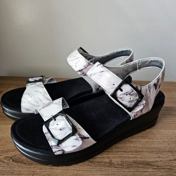 LIKE NEW ALEGRIA BY PG LITE MARBLE PATTERN LEATHER LINED STRAPPY SANDALS 40/ 9 - Picture 1 of 16